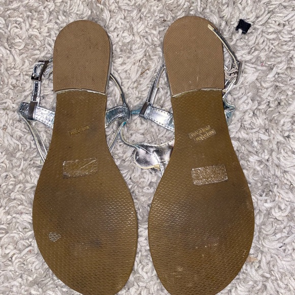 Sandals - Picture 3 of 3